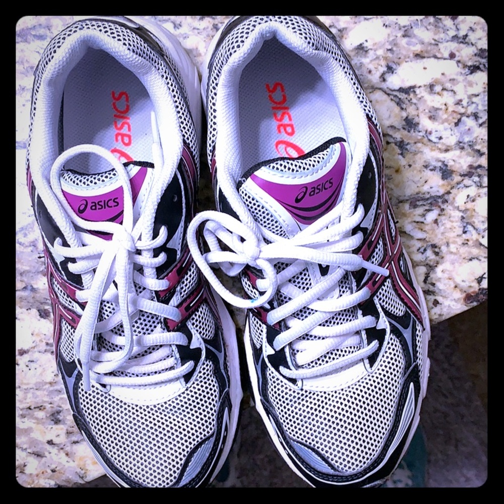 ASICS